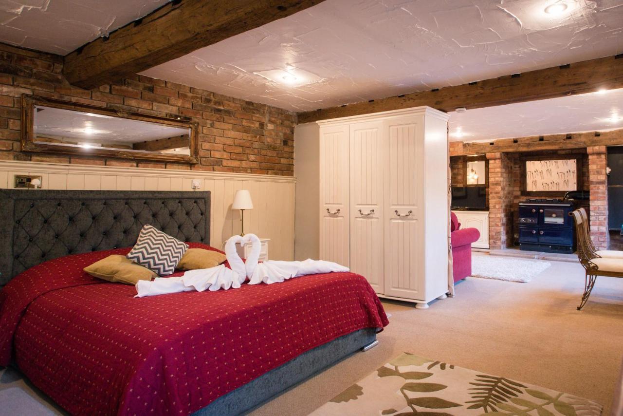 The Royal Arms Hotel Sutton Cheney Dış mekan fotoğraf